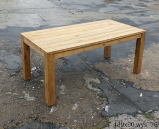 GARDEN TABLE