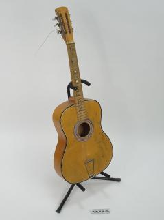 GITARA AKUSTYCZNA