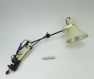 ADJUSTABLE DESK LAMP