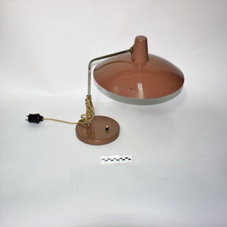 DESK LAMP