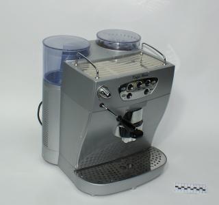 COFFEE MACHINE