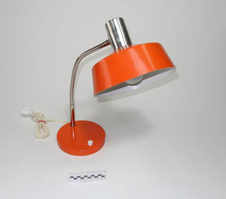 DESK LAMP