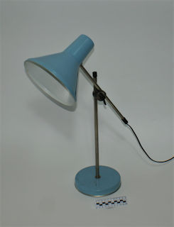 DESK LAMP