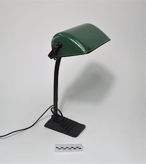 BANKERS DESK LAMP