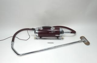 VACUUM CLEANER
