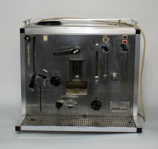 GASTRONOMIC COFFEE MACHINE