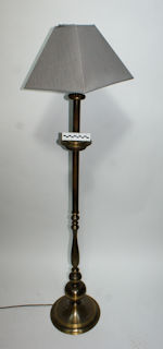 LAMPA PODŁOGOWA