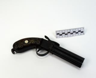 PISTOLET SKAŁKOWY