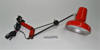 ADJUSTABLE DESK LAMP