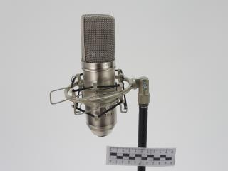 MICROPHONE