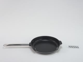 FRYING PAN