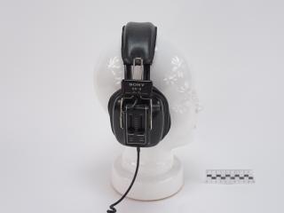 HEADPHONES