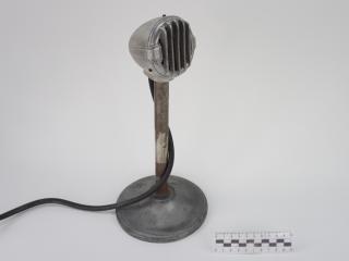 MICROPHONE