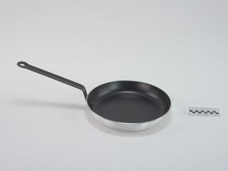FRYING PAN