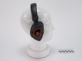 HEADPHONES