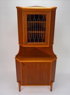 CORNER CABINET