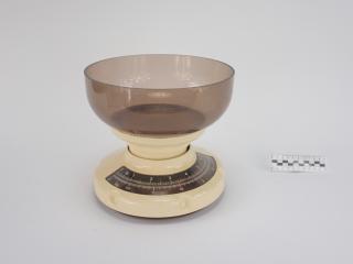 KITCHEN SCALE
