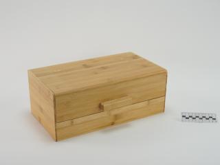 BREAD BOX