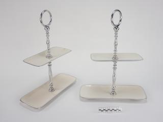 CAKE STAND