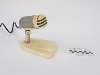 MICROPHONE