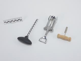 CORKSCREW OPENER