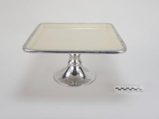 CAKE STAND
