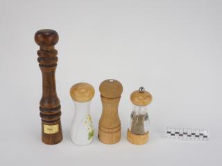SPICE GRINDER