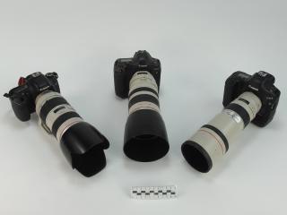 APARAT FOTOGRAFICZNY Z TELEOBIEKTYWEM