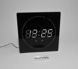 ZEGAR ŚCIENNY ELEKTRONICZNY