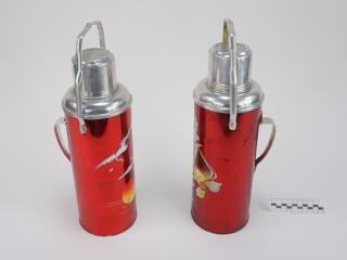 THERMOS