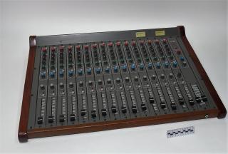 DJ MIXER