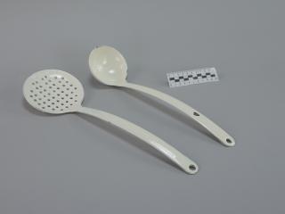 KITCHEN UTENSILS