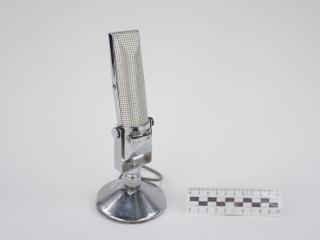 MICROPHONE