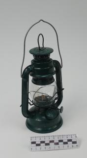 LAMPA NAFTOWA