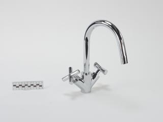 KITCHEN FAUCET