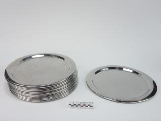 TRAY