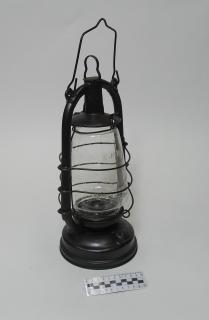 LAMPA NAFTOWA