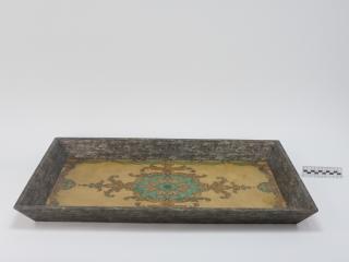 TRAY