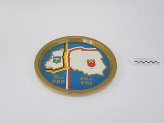TRAY