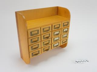 HANGING CABINET