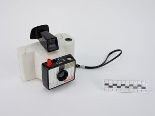 APARAT FOTOGRAFICZNY POLAROID