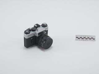 APARAT FOTOGRAFICZNY ANALOGOWY