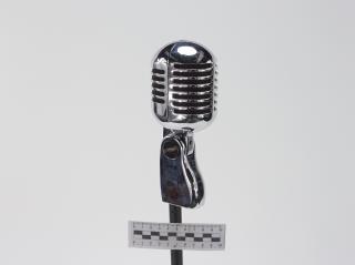 MICROPHONE