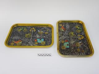 TRAY