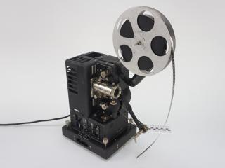 PROJEKTOR