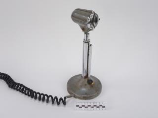 MICROPHONE