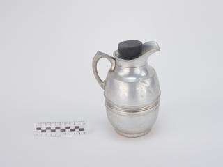 THERMOS