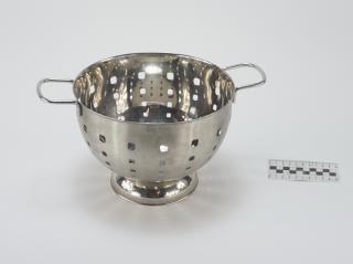 COLANDER