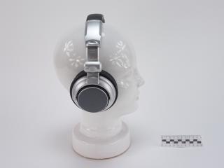 HEADPHONES