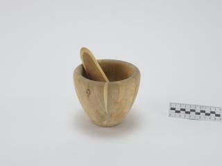 MORTAR AND PESTLE